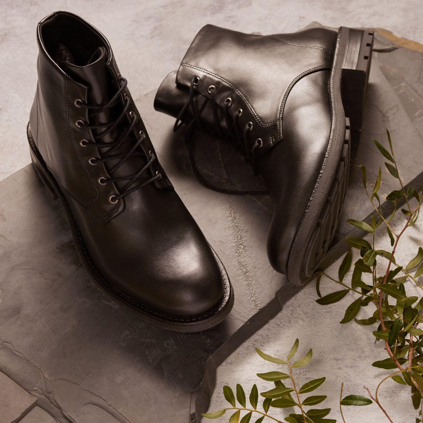 Castor - Men's Lace Up Boots
